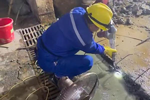 济宁地下室伸缩缝堵漏施工视频